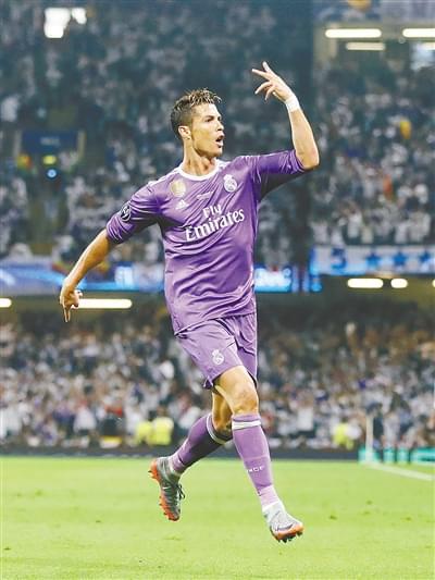 禁区内的挥 禁区内的挥